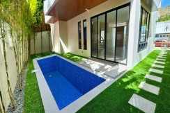 Brand New House & Lot w/ Swimming Pool in Las Piñas for Sale